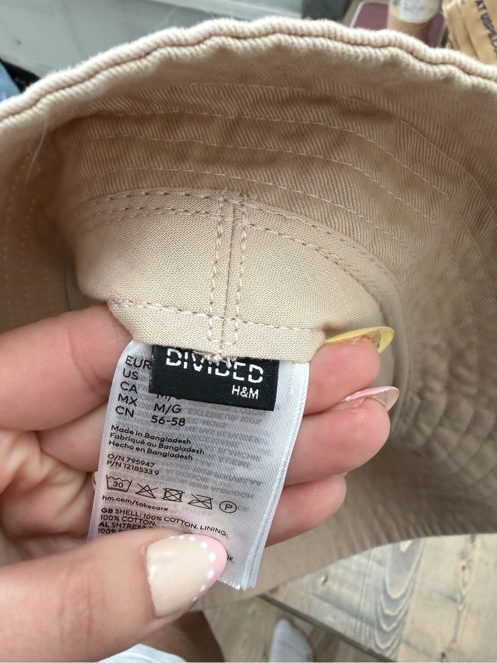 Divided H&M beige canvas bucket hat - Picture 4 of 5